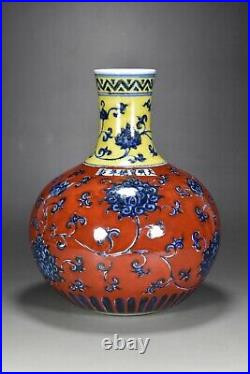 10 China Porcelain ming dynasty xuande mark Blue white colour Lotus flower Vase