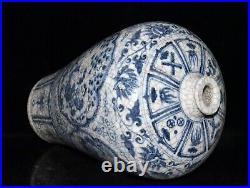 12.2Old China antique yuan dynasty blue white Porcelain window people plum Vase