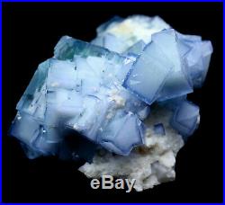 130g Transparent Cube Blue & White Porcelain Fluorite Mineral Specimen/China