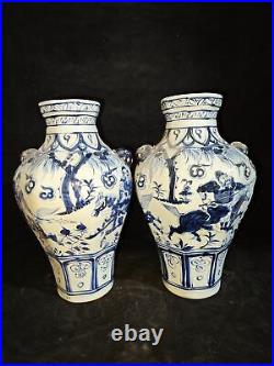 13 Old China yuan dynasty blue white Porcelain pair character Tiger Head vase