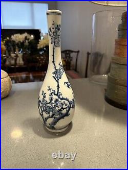 14 In Kangxi Chinese Blue & White Porcelain Vase
