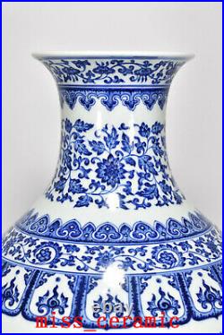 15.7 China Porcelain qing dynasty yongzheng mark Blue white fruit Yuhuchun Vase