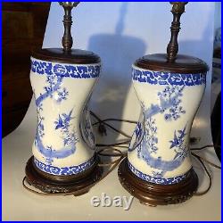 1 Chinese Blue and White Porcelain Pillow Lamp 1850 1900s