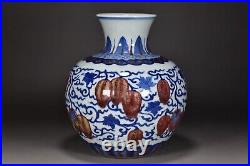 8.7 China dynasty Porcelain xuande mark Blue white interlock branch Fruits vase