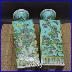 A pair of blue and white porcelain with flowers and birds in four seasons in Kan