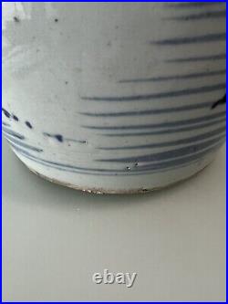 Antique 18th Century Chinese Qing Blue & White Porcelain Ginger Jar. Signed