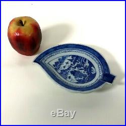 Antique 19th C Chinese Canton Porcelain Blue & White Leaf Shape Dish Plate