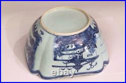Antique Canton Chinese Porcelain Export Blue & White Scalloped Bowl 10 Square