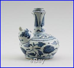 Antique China Chinese Wanli Ming Kendi Blue White Porcelain 1572-1620