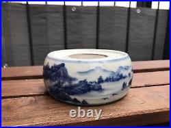 Antique Chinese / Japanese Porcelain Inkwell Blue and White Landscape