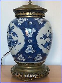 Antique Chinese blue &white Kangxi Period Porcelain Jar as Lamp