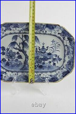 Antique Chinese platter 18th century, blue and white, large 27cm Kangxi Qing