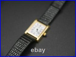 Baume et Mercier 1830 Square Ladies 18K Gold Quartz Watch Leather & Pin Buckle