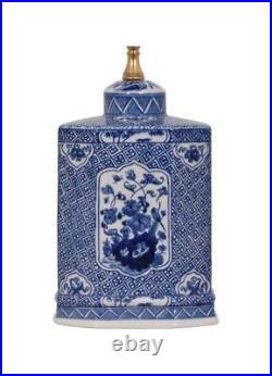 Beautiful Blue and White Porcelain Hexagonal Tea Caddy Table Lamp Floral 20.5