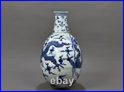 Beautiful Chinese Handmade Painting Blue White Porcelain Dragon Flat Vase