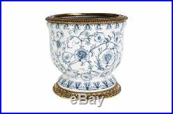 Blue and White Chinoiserie Floral Porcelain Round Pot Vase Ormolu Accent 10