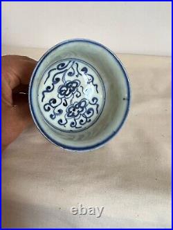 Blue and white porcelain stem cup. Yuan Dynasty