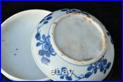 Boit Chinoise Porcelaine Antique Kangxi Box blue white porcelain vase