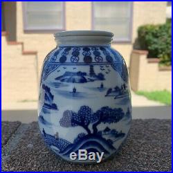 Chinese Antique Blue And White Porcelain Jar with Lid and Marked