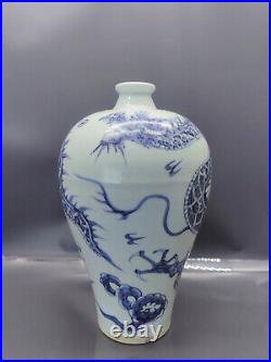 Chinese Blue&White Porcelain HandPainted Exquisite Dragon Pattern Vases 18057