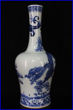 Chinese Blue&white Porcelain HandPainted Exquisite Dragon Pattern Vase 22809