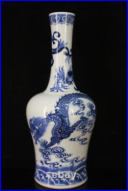 Chinese Blue&white Porcelain HandPainted Exquisite Dragon Pattern Vase 22809