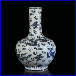 Chinese Blue&white Porcelain HandPainted Exquisite Dragon&Phoenix Vase 19646