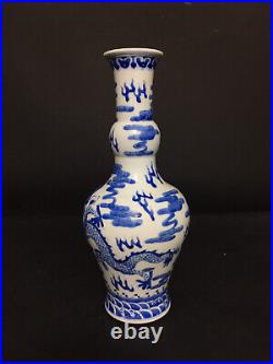 Chinese Blue&white Porcelain Handmade Exquisite Dragon Pattern Vase 15756