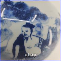 Chinese antique Qing blue and white porcelain vase
