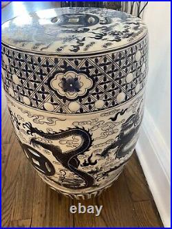 Collection of Porcelain Oriental Blue White Vase and Decore