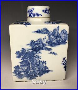 Kangxi Qing Dynasty Porcelain Chinese Tea Caddy with Lid Blue & White