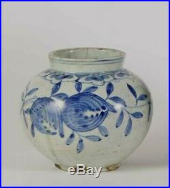 Korea Korean Blue & White Peach Porcelain jar Joseon Joasan Dynasty ca. 19th c