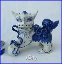 Large Pair Blue White Porcelain Foo Dogs Statues Asian Chinese Lions Feng Shui
