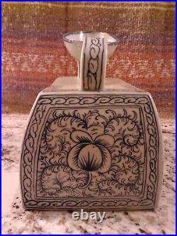 Ming dynasty blue and white porcelain spout vase
