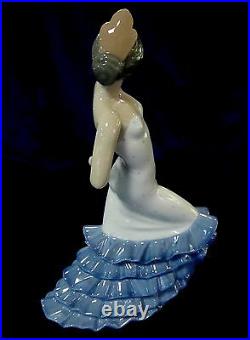 Nao By Lladro #418 Flamenco Bnib Lady Flamenco Dancer Blue White Dress Spanish