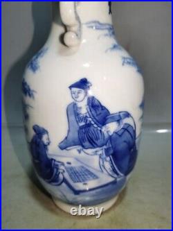 Old Chinese blue & white porcelain painted Character story binaural vase 6057