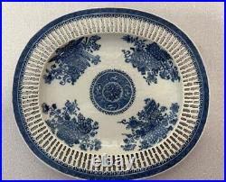 Org Chinese Fitzhugh blue and white porcelain oval undertray reticulated border