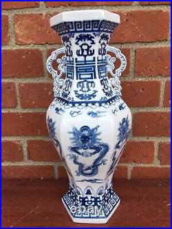 Rare Chinese Antique Blue&white Porcelain Dragon Vase