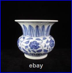 Rare Old Chinese Hand Painting Blue and White Porcelain Vase XuanDe Mark