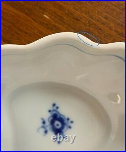 Royal Copenhagen Blue Fluted Leaf Dish w handle 349 (101-150) 1stQ, EUC Denmark