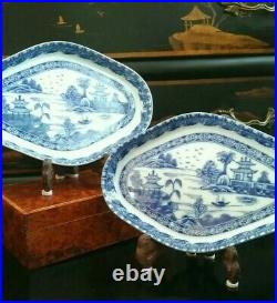 Stunning Pair Blue White Mottahedeh Canton Style Porcelain Chinoiserie Plates