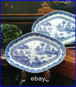 Stunning Pair Blue White Mottahedeh Canton Style Porcelain Chinoiserie Plates