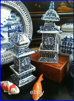 Stunning Pair Blue White Porcelain Chinoiserie Pagoda Ginger Tea Jar Vase 8