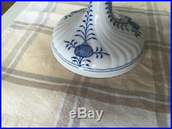 Vintage 1930s Meissen blue & white porcelain blue onion open work compote