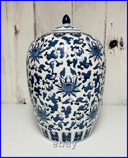 Vintage Chinese Blue White Porcelain Vase Ceramic Ginger Jar With Lid